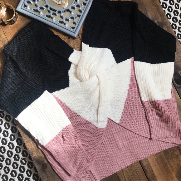 •THE LINDSEY• Twist Back Sweater - Picture 2 of 8